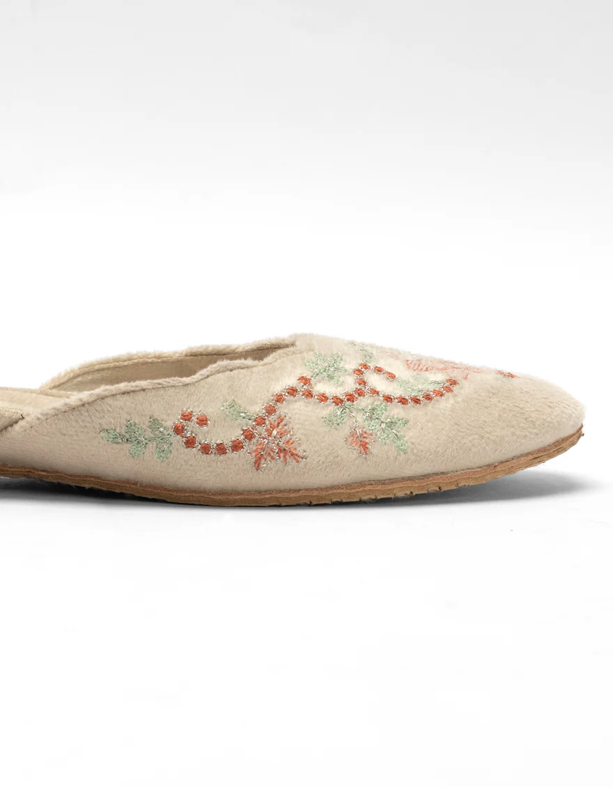 JJ-LKH-26-373 FB/SWEAT - Image 4
