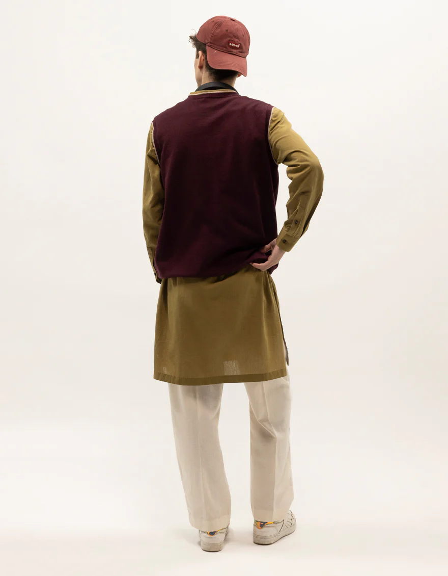 JJ-SWT-0039-SLEEVLESS V-NECK SWEATER - Image 3