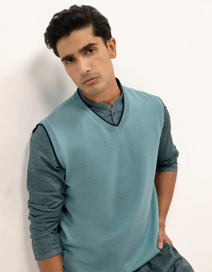 JJ-SWT-0040-SLEEVLESS V-NECK SWEATER - Image 4