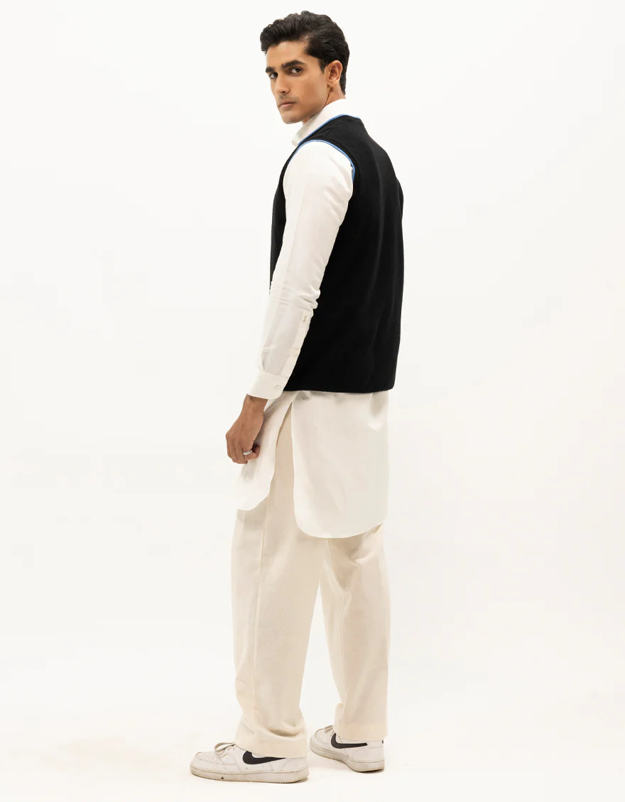 JJ-SWT-0041-SLEEVLESS V-NECK SWEATER - Image 3