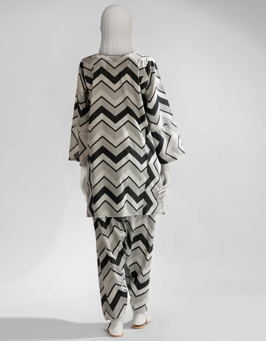 JJLK-S-JSS-25-495 FB/ESSENTIALS-55 - Image 2
