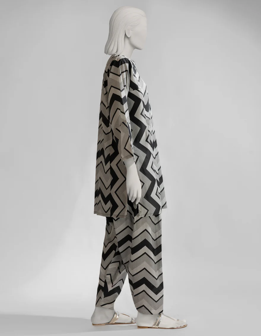 JJLK-S-JSS-25-495 FB/ESSENTIALS-55 - Image 3