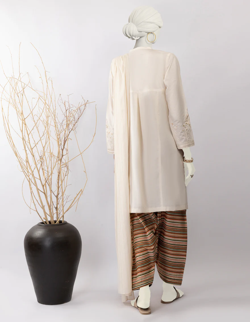 JLAWN-S-25-189/S TRI - Image 2