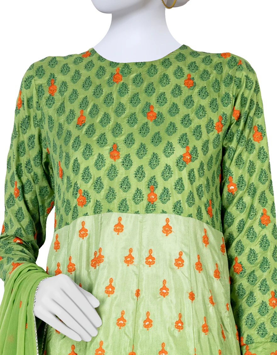 JLAWN-S-UK-23-219/S Green-690 - Image 3