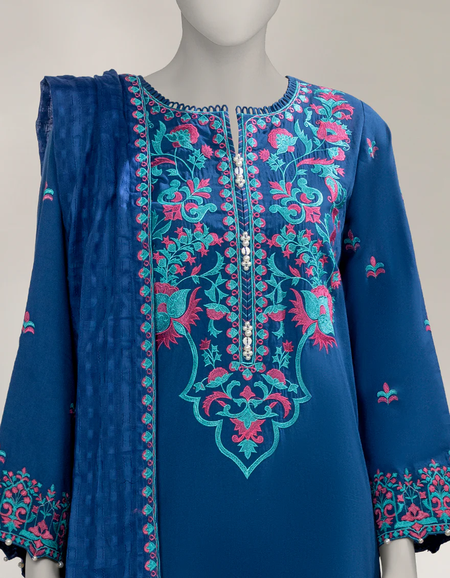 JLAWN-W-25-3604 PATCHWORK-2 - Image 3