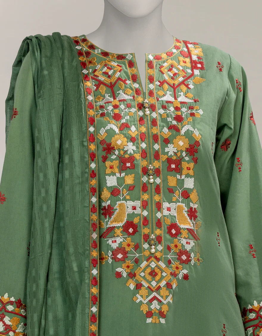 JLAWN-W-25-3605 PATCHWORK-3 - Image 3